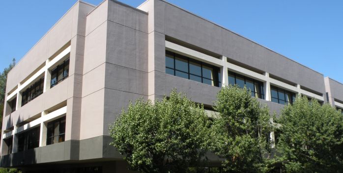 THE MEDICAL CENTER AT STONERIDGE: 5720 Stoneridge Mall Rd, Pleasanton, CA 94588